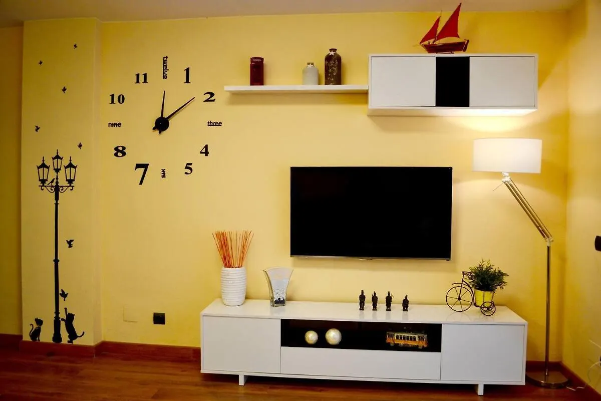 Holgaristic - Apartment Montblanc Seclo Salou 0*,  Spagna